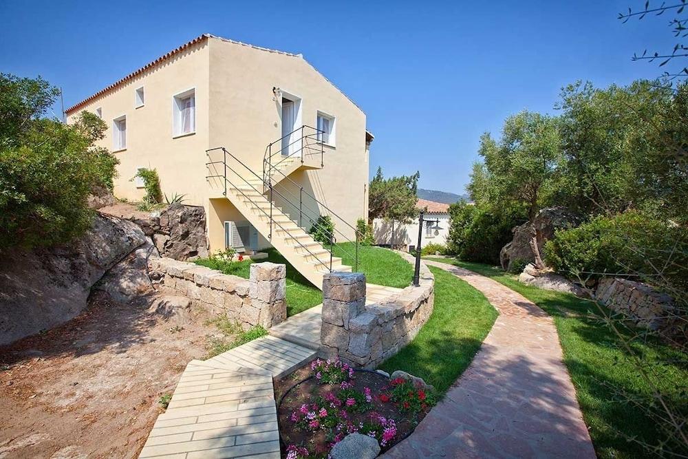 Residence Stella Di Gallura 罗通多港 外观 照片